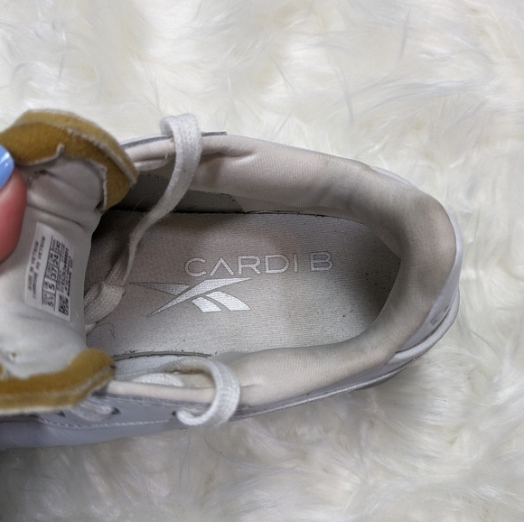Reebok X Cardi B Club C Platform Chunky Triple White Chalk Sneakers Size 37 - Picture 10 of 11